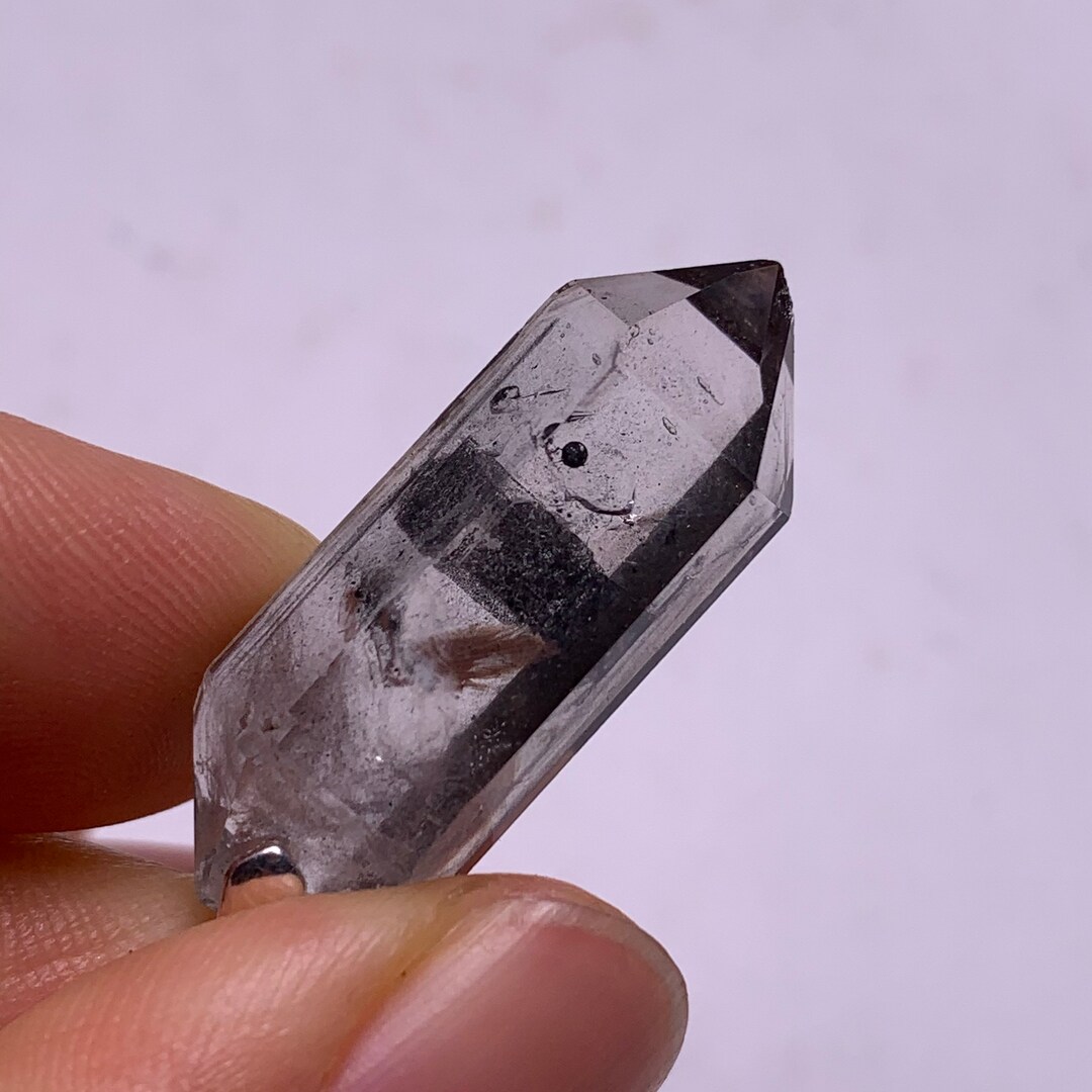 4.5GRAM Polished Natural Clear Quartz Water Bubble /black Sand Etsy Australia