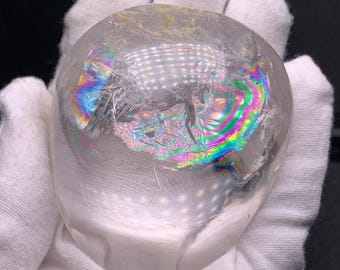 高品質　水晶　スカル　大きめ　虹　カービング　クリアクォーツ 虹色！天然クリアクォーツの手のひらの水晶 - Etsy 日本