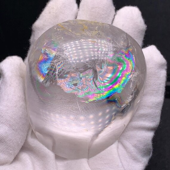 虹色！天然クリアクォーツの手のひらの水晶 - Etsy 日本