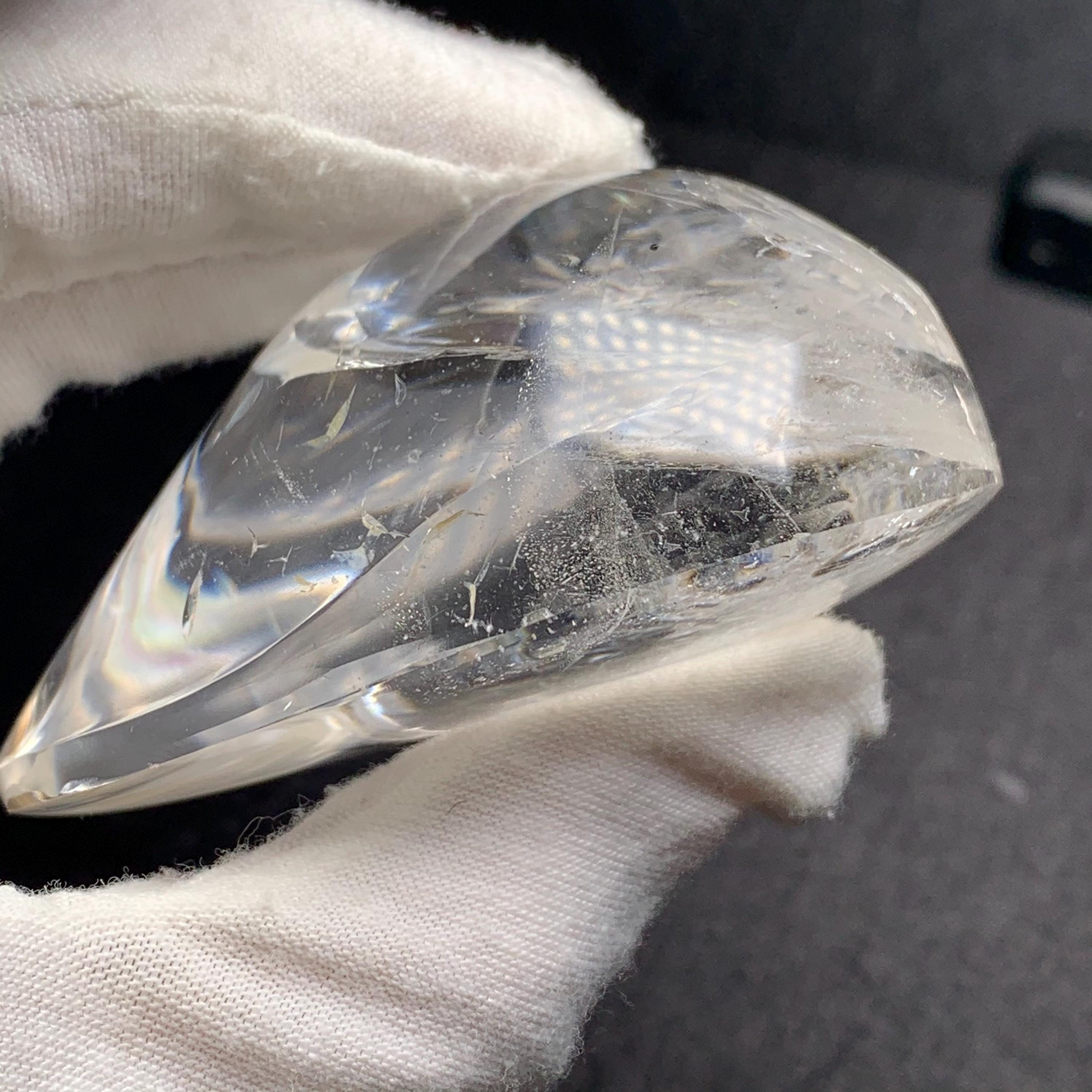 虹色！天然クリアクォーツの手のひらの水晶 - Etsy 日本