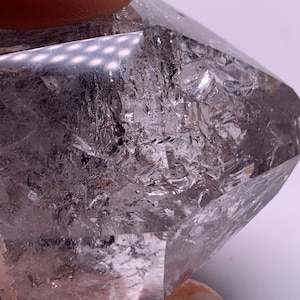 85.5GRAM lucido Esemplare di cristallo di quarzo enhydro a bolle d&#39;acqua di quarzo naturale