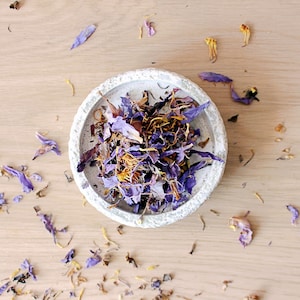 BLUE LOTUS Petals, Nymphaea Caerulea Dried, Thailand Blue Water Lily Flowers, Lucid Dream Herb, Herbs for Tea, Natural & Pure Blue Lotus Tea