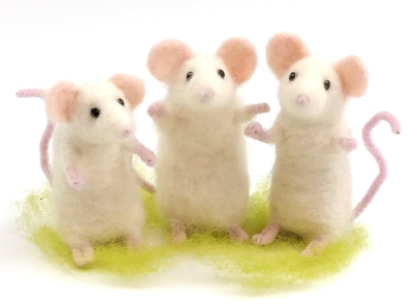 Three White Mice Needle Felt Kit by The Makerss Etsy
