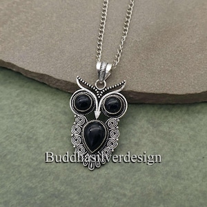 Brass Owl Pendant Necklace, Black Stone Inlay, Boho Chic Jewelry, Spiritual Owl Necklace, Handmade Gift for Her, Nature-Inspired Jewelry