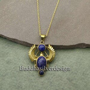 Pendentif scarabée égyptien en laiton et lapis-lazuli | Collier amulette scarabée ailé | Bijoux tribaux bohèmes | Talisman de protection | Cadeau pour elle