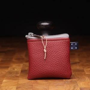 Tasche aus hochwertigem Kunstleder mit Reißverschluss (ohne Boden)