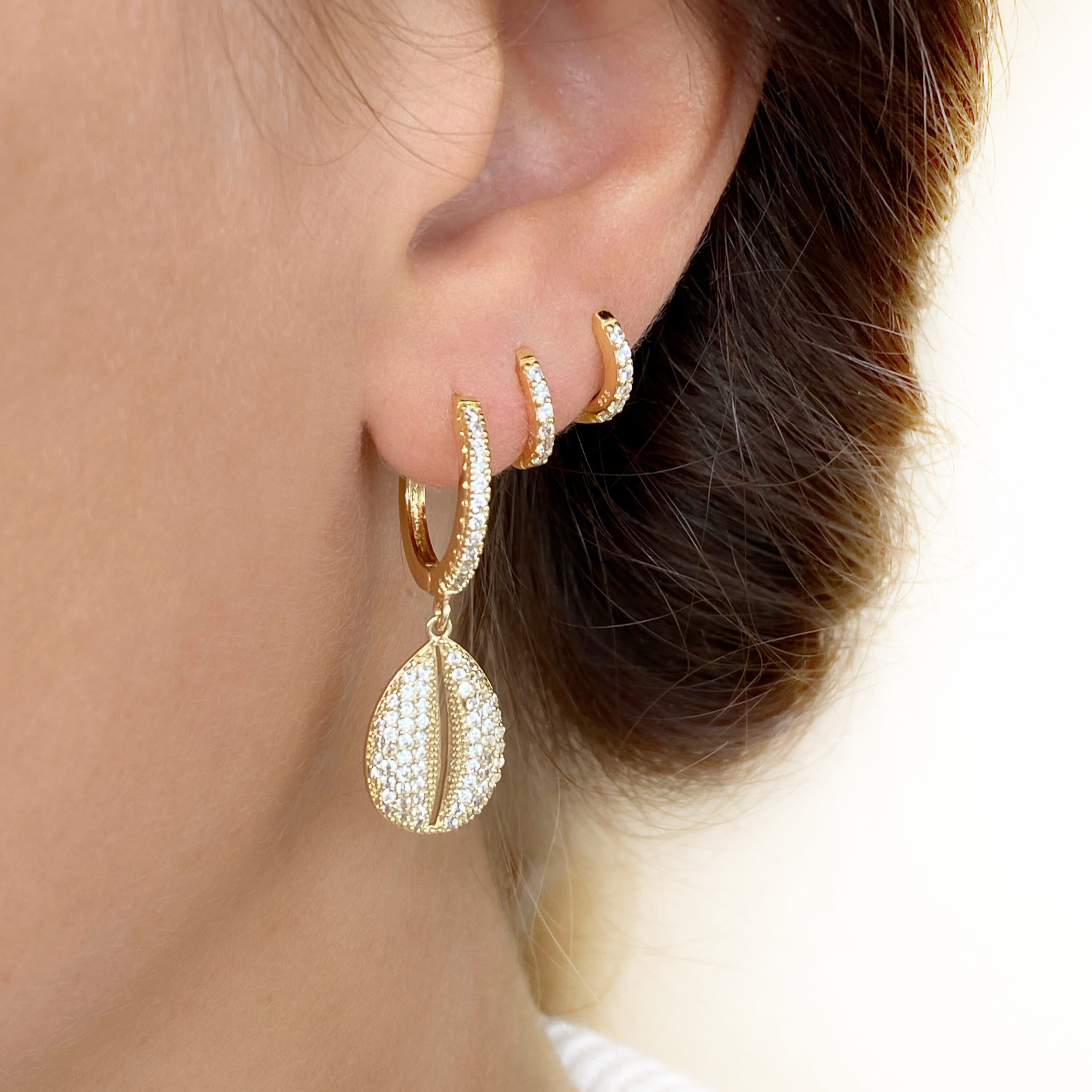 Gold Shell Earrings Gold Seashell Earrings Cowrie Shell Hoops Etsy Gold Shell Earrings Gold Seashell Earrings Cowrie Shell Hoops Etsy