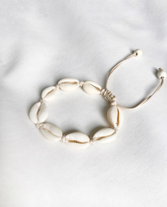 Women White Natural Sea Shell Kodi Beaded Bracelet – Silvermerc Designs