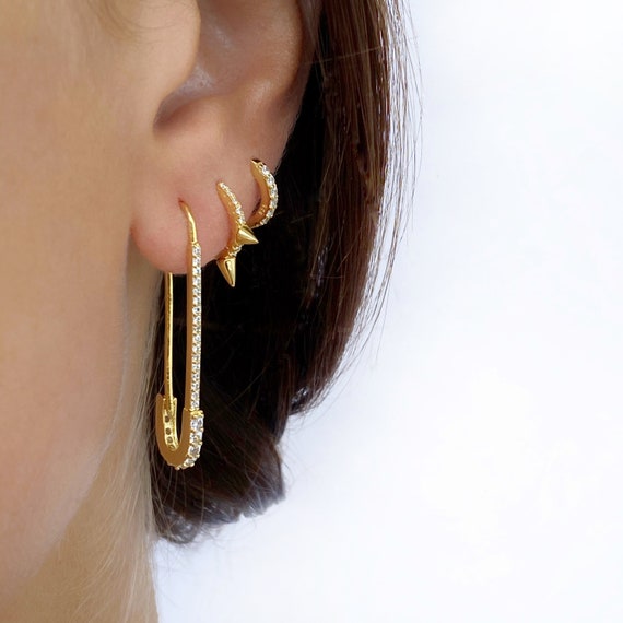 CZ Safety Pin Earring – Alex Mika Jewelry
