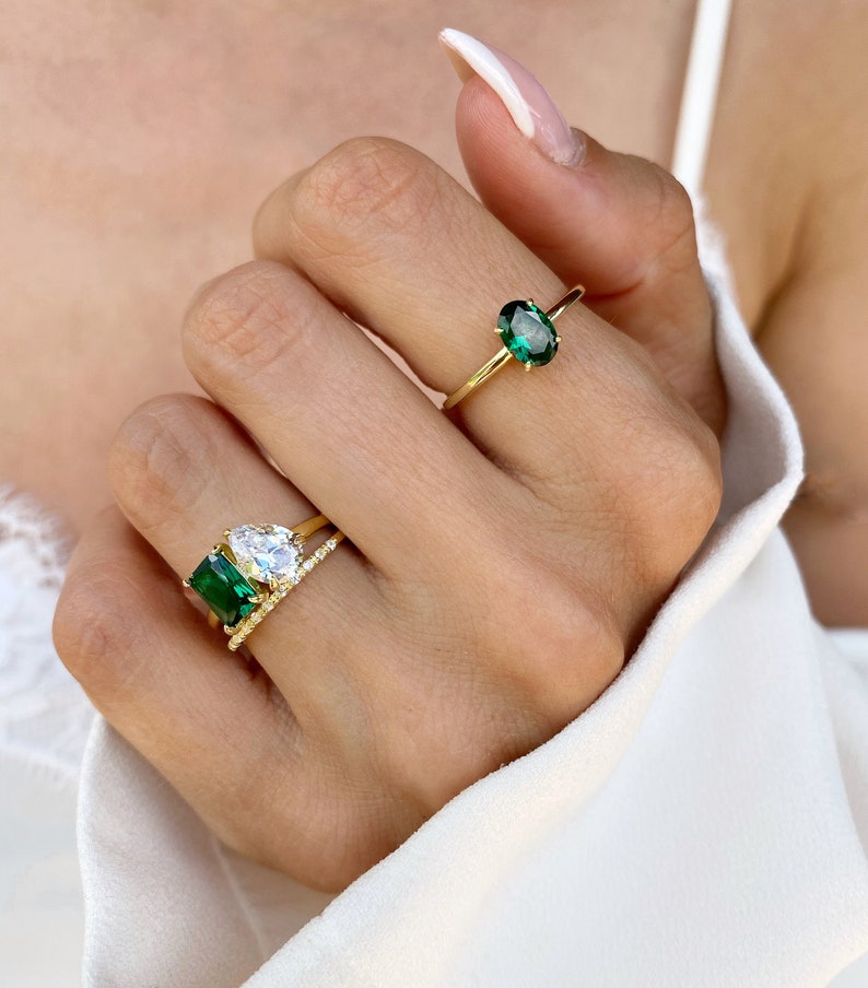 Bague Toi et moi Double Stone Fiançailles Bague émeraude 2 Stone Wedding Ring Radiant cut ring Poire ring 2 stone mothers ring Green stone ring image 7
