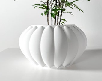 Bunos Planter: Modern Indoor Planter, Designer Plant Pot