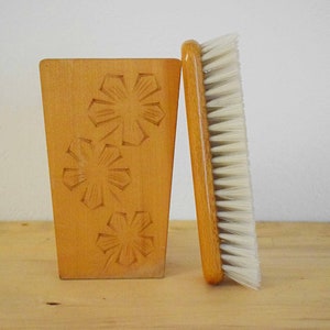 Vintage clothes brush with stand, Wooden clothes brush, Cleaning brush, Wall hanging clothes brush
