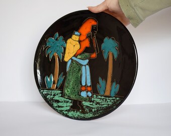 Large hand painted pottery dish, Vintage ceramic plate, Vintage art display