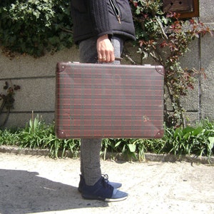 Mala, Mala vintage, Mala de papelão velha, Bolsa retrô, Mala de papelão vintage, Mala velha, Mala de viagem retrô, Fazenda