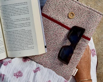 Floral Book Cover Sleeve with Pocket: Fall Coquette Padded Paperback Protector