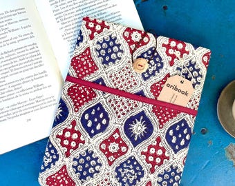 Handmade Padded Sleeve for Books and Devices with Exterior Pocket