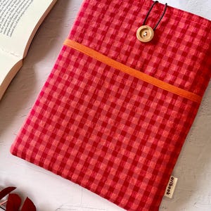 Red Pink Gingham Book Sleeve with front pocket, Beautiful Case for Tablet, Seersucker fabric Book Cover for Bookworms, Ipad Sleeve for mom.