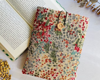 Book Sleeve for Books with Button Closure, Padded Book Pouch to protect your books or tablet, Book accessory, Book Lover Gift, Book Jacket