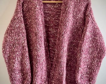 Cárdigan de mohair tejido a mano SELMA, mangas globo, color vino tinto, talla S/M