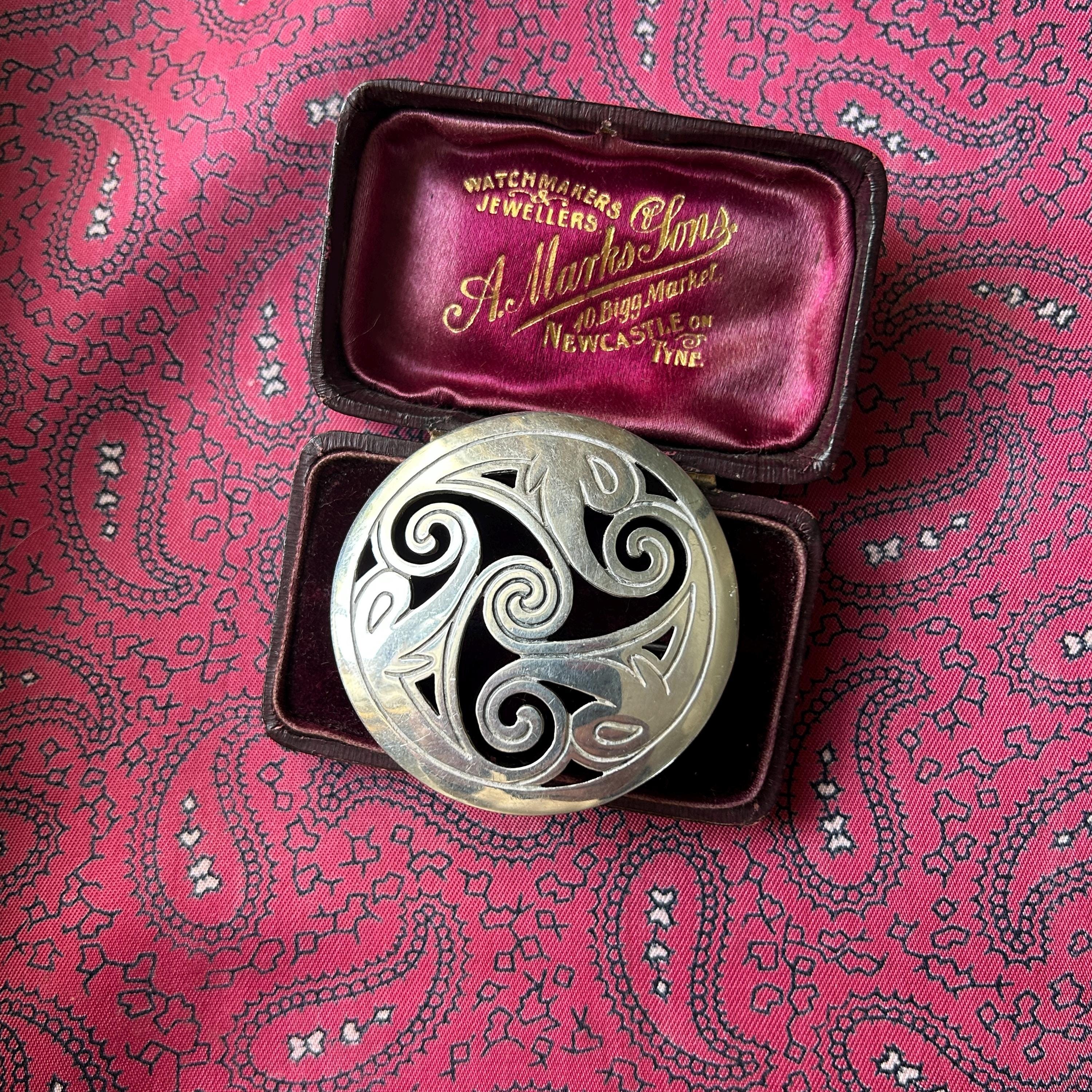 Beautiful vintage silver Birsay Disc brooch in a Celtic inspired design by Sheila Fleet.