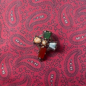 Vintage silver tone faux agate Celtic cross brooch.
