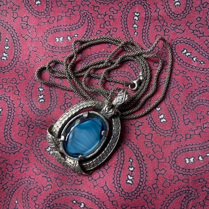 Vintage 1970s silver tone and faux agate Celtic pendant by Miracle.
