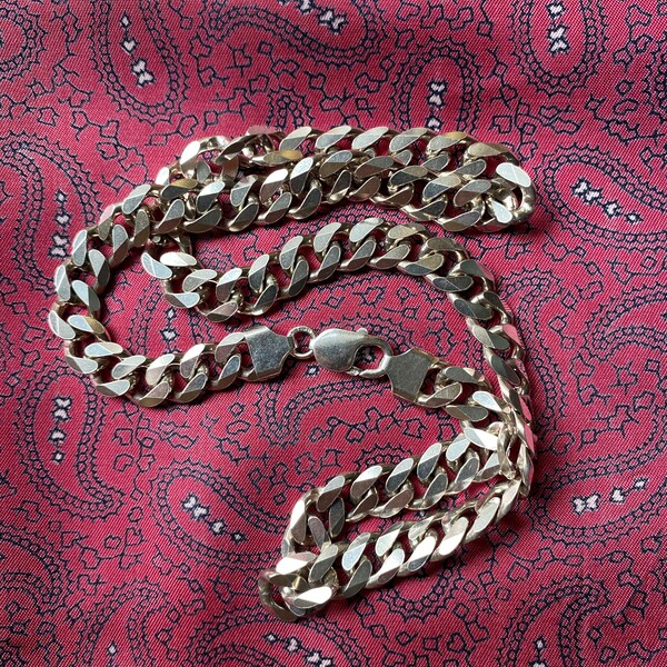 Classic heavy vintage sterling silver curb chain. Weight 69.38g.