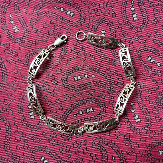 Vintage silver bracelet in a Rennie Mackintosh in… - image 1