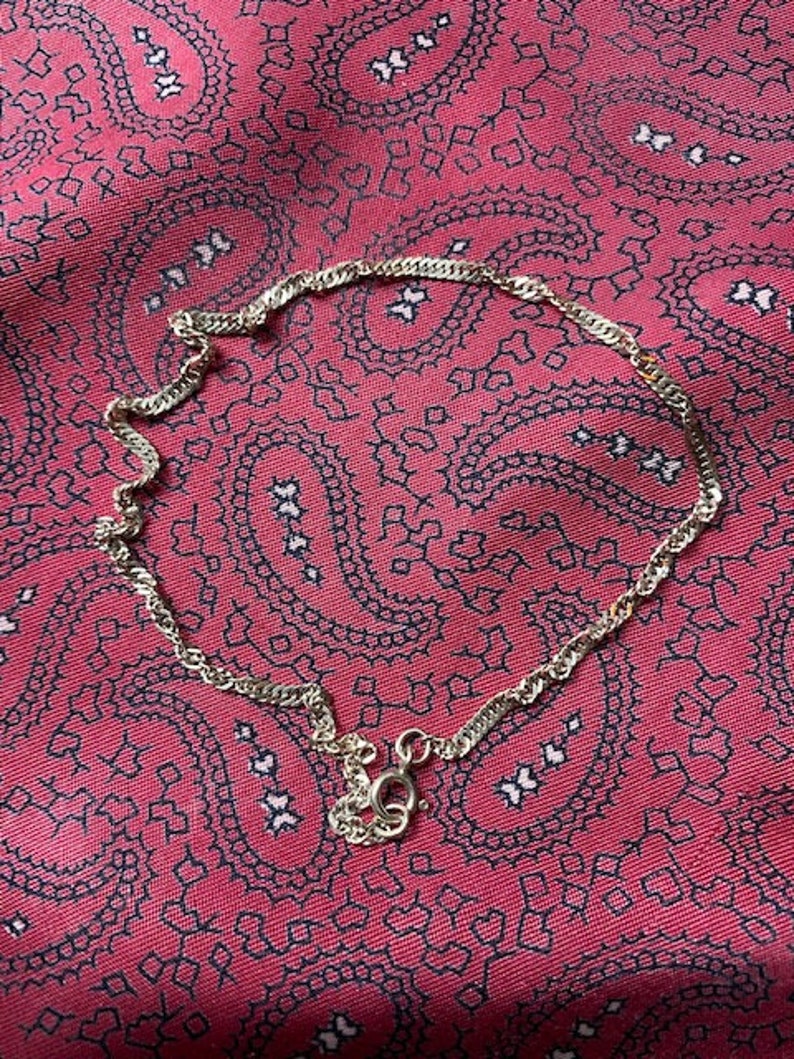 Vintage sterling silver twisted serpentine anklet.