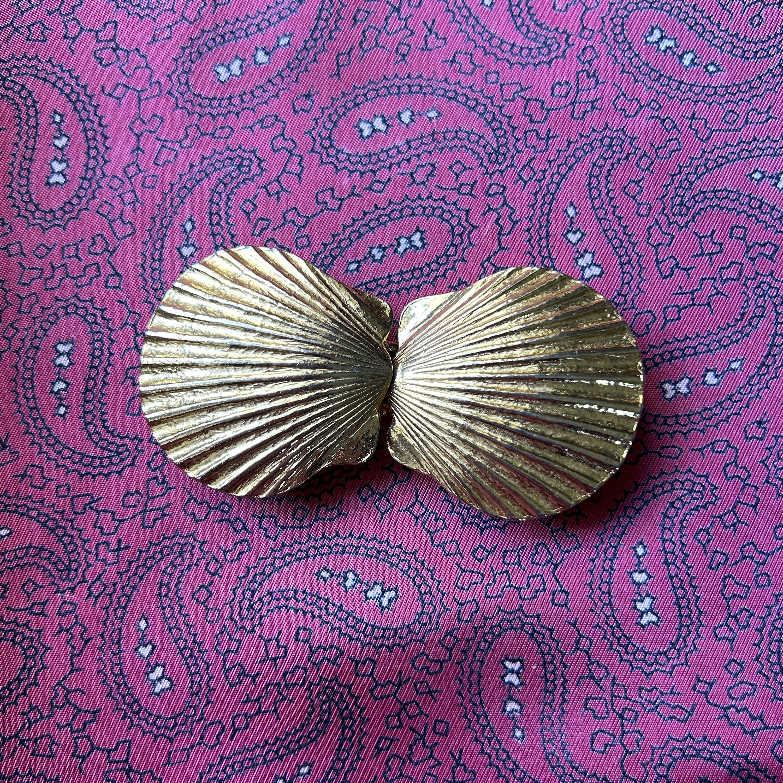 Sea Shell Brass Belt Buckle Vintage Seashell Belt Buckle: Antique Silver Zamak, Fits 40mm Belts  main image 4