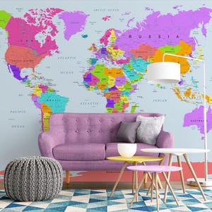Carte du monde colorée pour enfants Papier peint | Papier peint autocollant éducatif ou décoration murale traditionnelle | Décoration de chambre d'enfant, de salle de jeux ou de classe