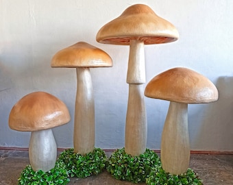 Set of 4 Giant Different Size Mushrooms (with / without backlight) • Custom Oversize Fungi Props for Fairytale Photo Ops • Party Event Decor