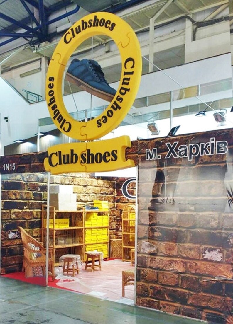 Custom Giant Shoe Models for Trade Shows, Store Displays and Marketing