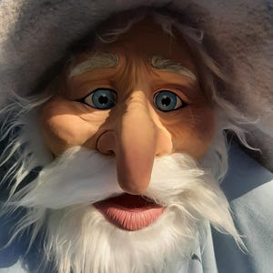 Marionnette magicien ventriloque, en latex : peut être utilisée par des professionnels