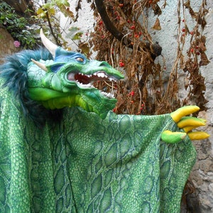 Marionnette Dragon en Latex: peut être utilisée par des professionnels image 9