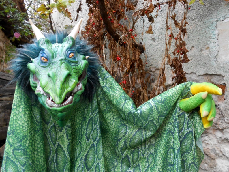 Marionnette Dragon en Latex: peut être utilisée par des professionnels image 4