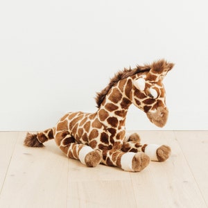 Big Handmade Stuffed Toy Giraffe 50cm. Brown Synthetic fur, realistic and Very Soft for baby, children & adults – My giraffe Zoe