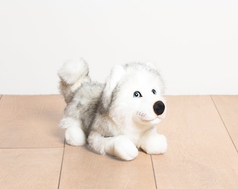 Perro de peluche 30cm, husky, perfecto for regalo de cumpleaños, nacimiento, navidad hecho a mano