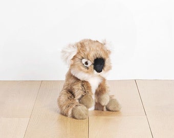 Small Stuffed Handmade Stuffed Toy Koala 30cm. Synthetic fur, realistic and Very Soft for baby, children & adults – My Koala Félicien