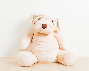 Grosse Handarbeit Stofftier Hund 80 cm. Beiger Kunstfell Hund, realistisch und sehr weich für Baby, Kinder & Erwachsene – Mein Hund Albert