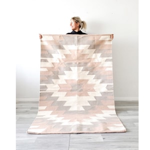 Handwoven Area Rug, Pastel Colours, Dusty Rose Rug, Living Room Rug, Area Rug, Handwoven Rug, Neutral Rug, Runner, Boho Rug, Pink Rug