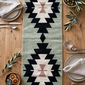 Groene tafelloper, moderne tafelkleed, boho tafelloper, eettafelloper, eettafelkleed, boho tafelkleed