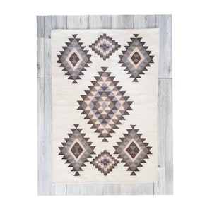 Handwoven Rug, Area Rug, Cream Offwhite Rug, Wool rug, Colourful Rug, Handmade Kilim, Pompom Kilim rug
