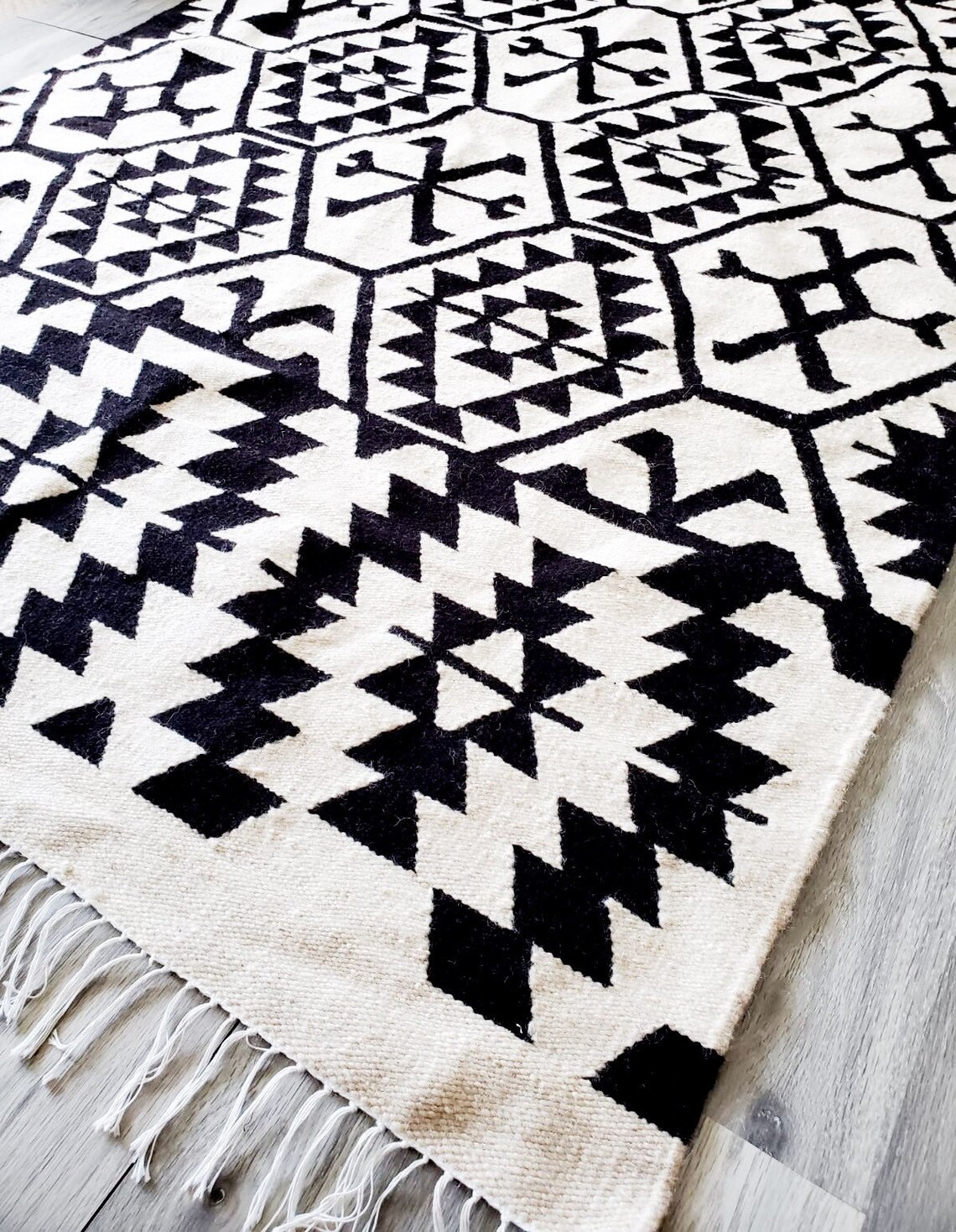 Handwoven Rug Wall Hanging Kilim Rug Boho Rug Wall Hanging Etsy