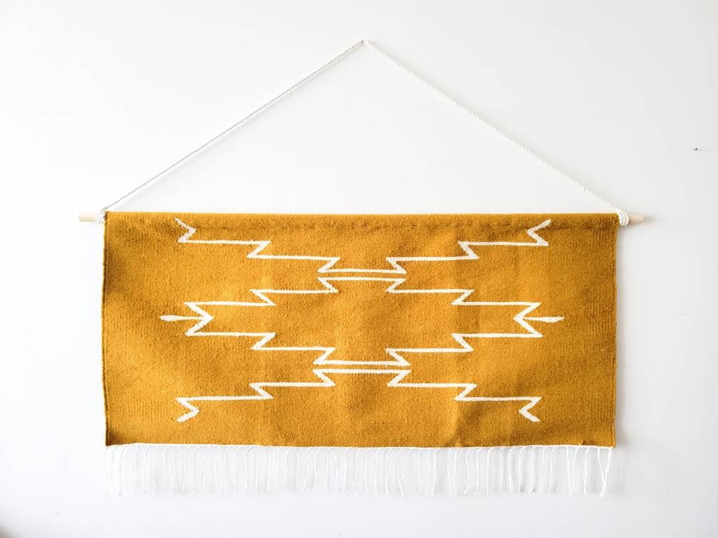 Accrochage Mural Tissé à La Main, Accrochage Boho, Aztèque, Moutarde, Art Mural. Tapisserie, Tissé