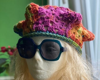 NEW, Star crown crochet beanie, handmade Crochet Star Crown Beanie: Handmade Granny Hexagon Hat  main image 4