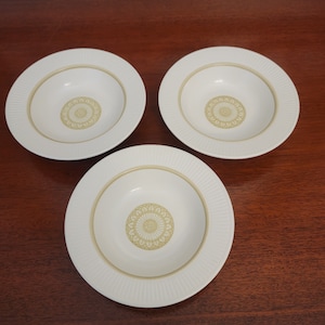 Vintage Set of 3 Classic Flower Metlox Poppytrail Vernon Ware Soup Bowl