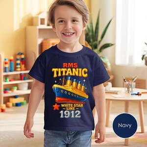 Christmas Gift Titanic Shirt for Kids – RMS Titanic 1912 T-Shirt for Young Maritime Enthusiasts – Soft & Historic-Inspired Design T268