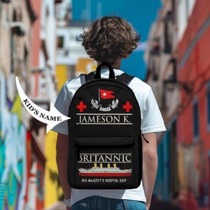 Sac à dos pour garçon HMHS Britannic avec prénom personnalisé, cadeau pour enfant, cartable vintage, parfait pour les garçons de 6 à 14 ans, T021