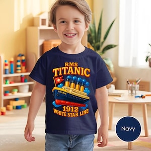 Titanic Shirt for Children – Vintage RMS Titanic Ship Gift Tee for Boys & Girls Who Love Ocean Liners – Holiday or Birthday Present T269